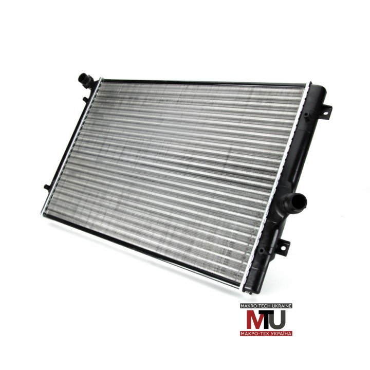 Радиатор охлаждение двигателя THERMOTEC D7W035TT