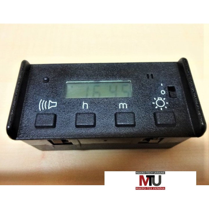 ЧАСЫ с цифровым обозначением A 000 827 44 70 / A0008274470