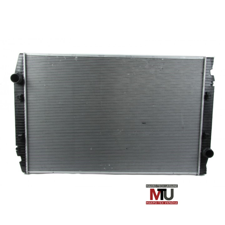 Радиатор охлаждение двигателя THERMOTEC D7IV002TT
