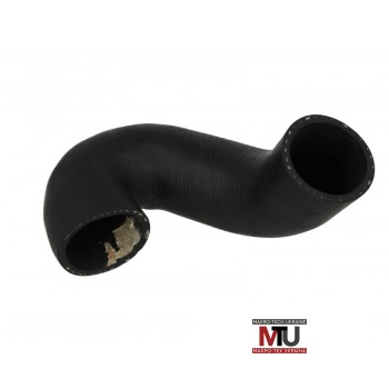 Патрубок воздушного радиатора THERMOTEC DCW032TT