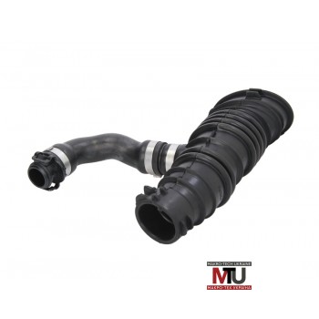 Патрубок воздушного радиатора THERMOTEC DCG090TT