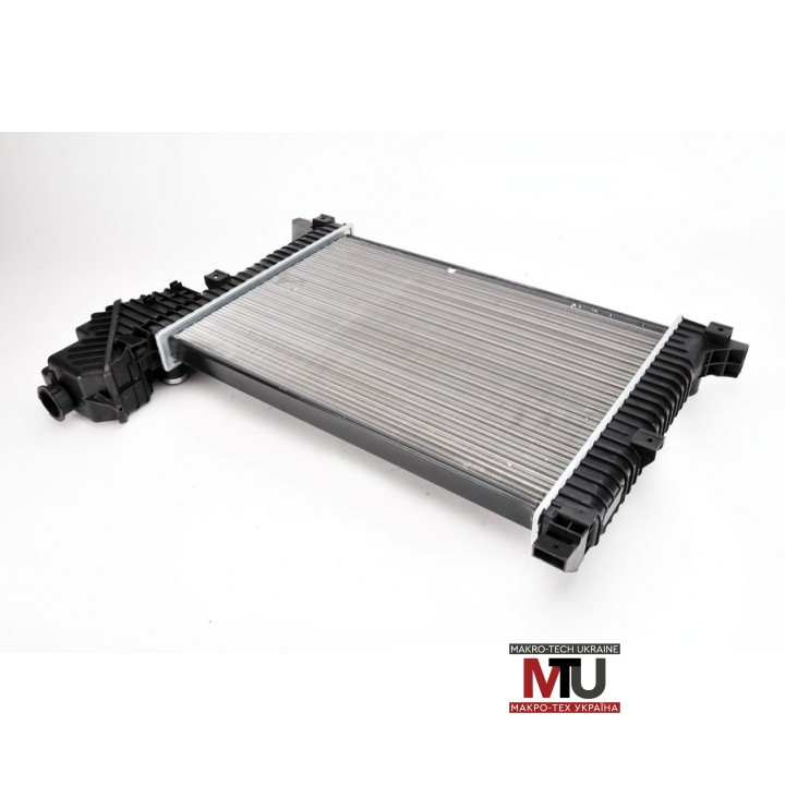 Радиатор охлаждение двигателя THERMOTEC D7M021TT