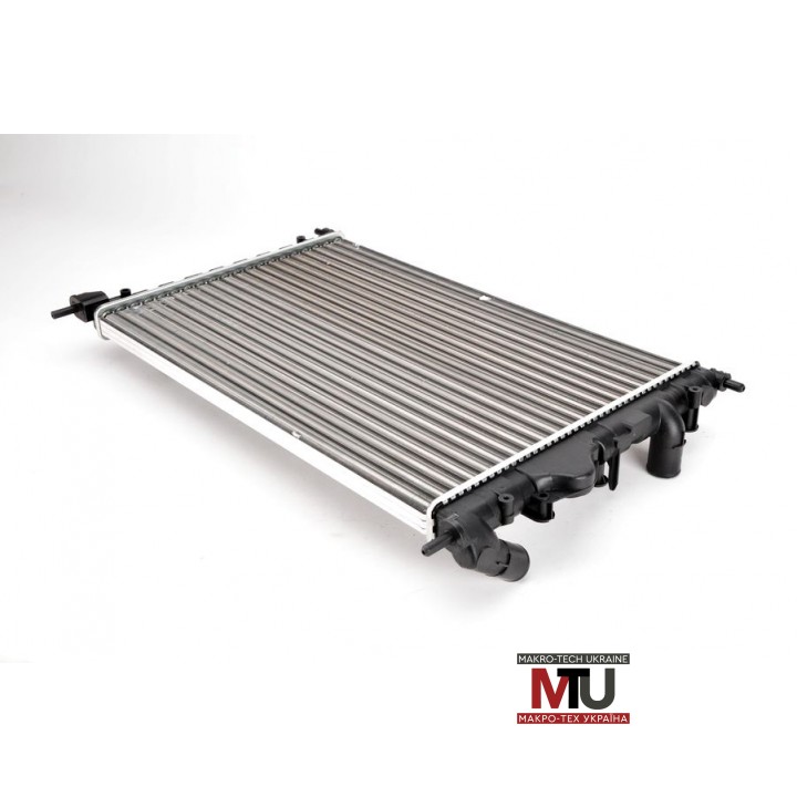 Радиатор охлаждение двигателя THERMOTEC D7R028TT