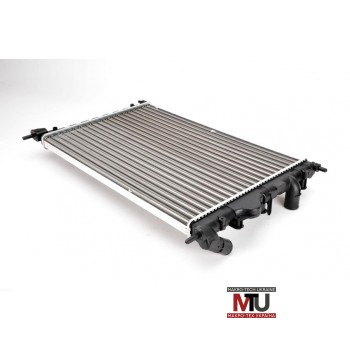 Радиатор охлаждение двигателя THERMOTEC D7R028TT