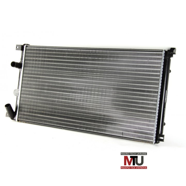 Радиатор охлаждение двигателя THERMOTEC D7R022TT